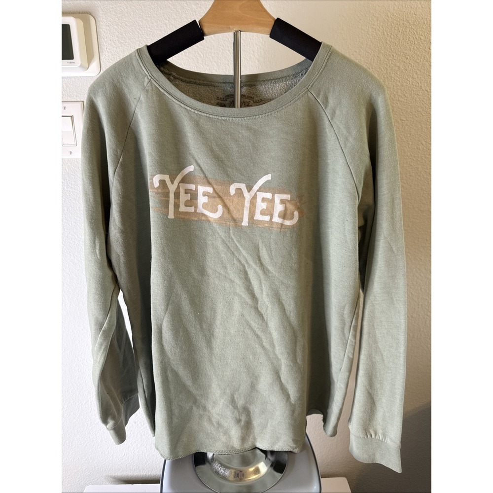 YEE YEE Apparel Women's Graphic Pullover Sweatshirt Green Size Large